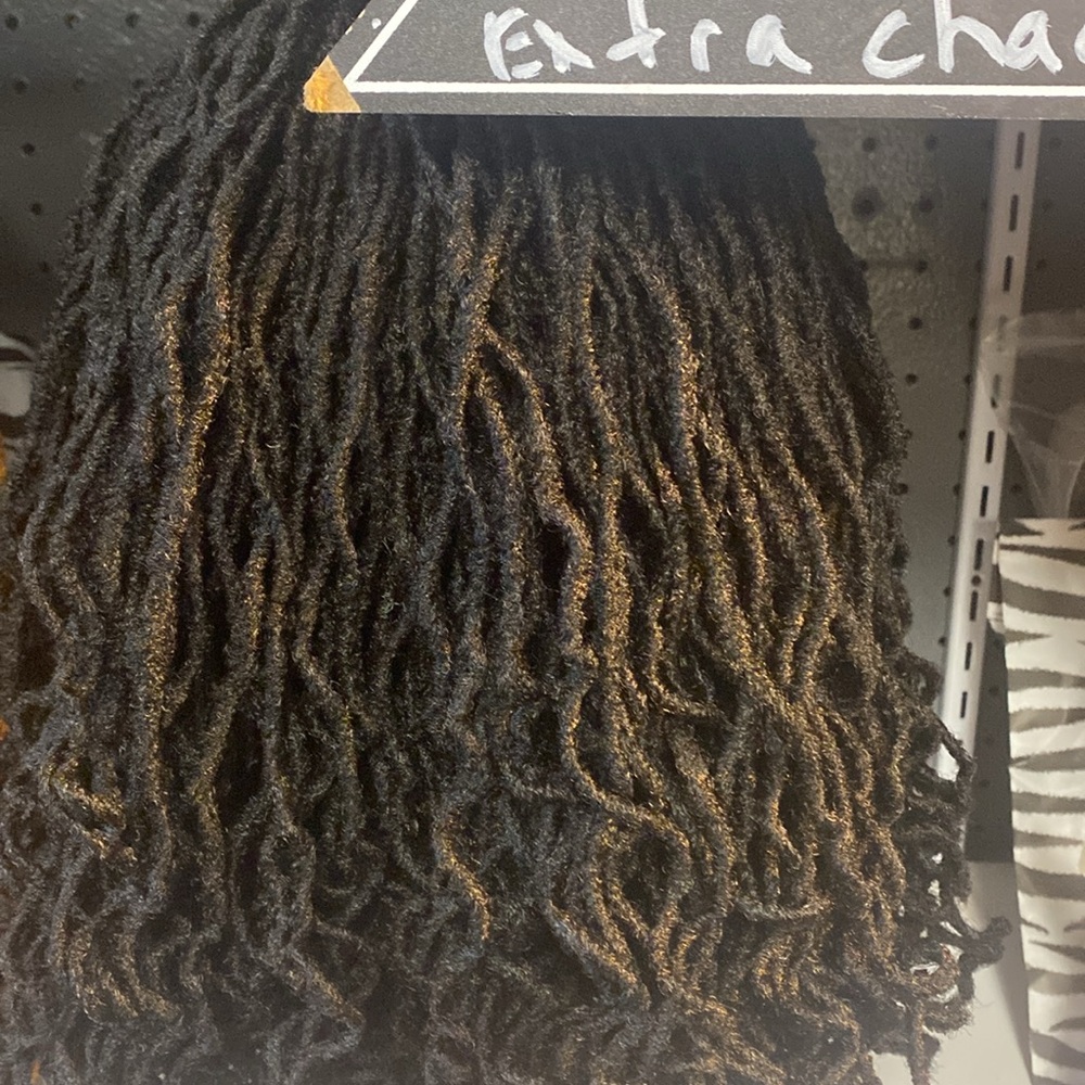 Lock Wigs - Picture 11 of 12